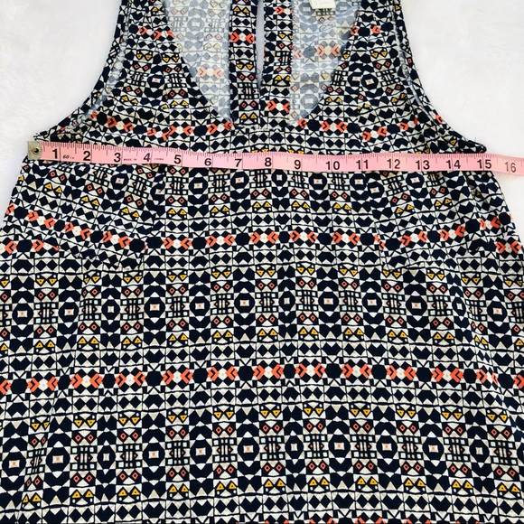 H&M, Geometric Design Sleeveless Dress, Size 4 - Picture 15 of 16